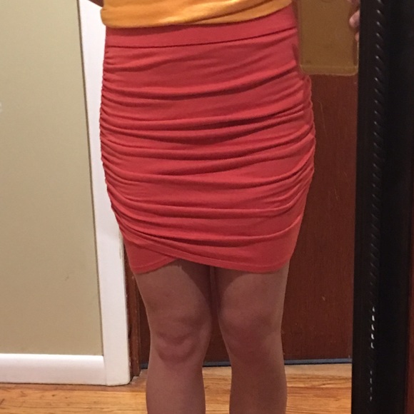 Coral ruched mini skirt