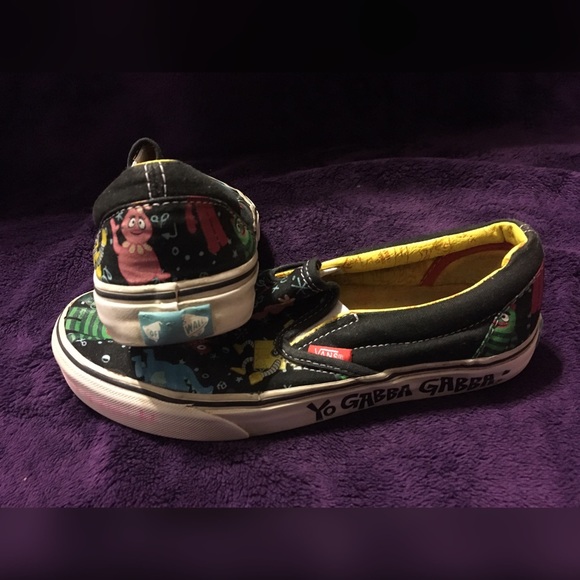LIMITED EDITION YO GABBA GABBA VANS.