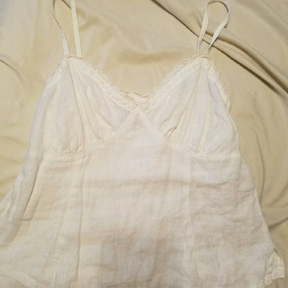 White blouse - Picture 1 of 1