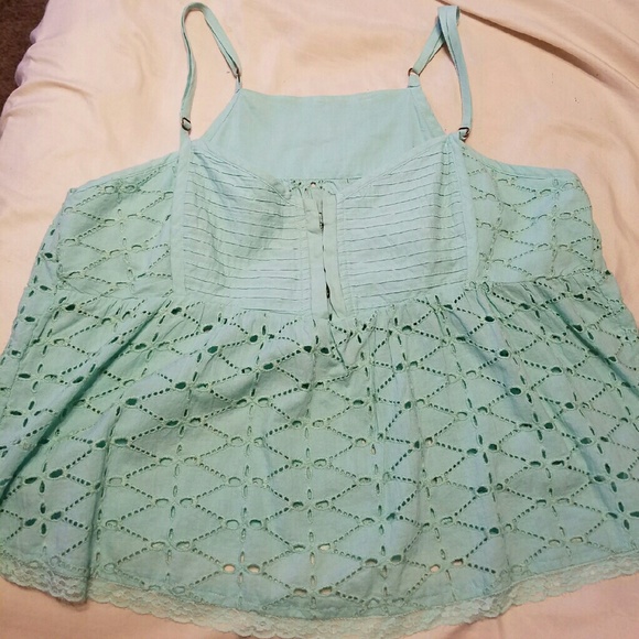 Aqua crop top - Picture 1 of 1