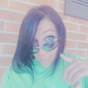 Meet your Posher, Brandy