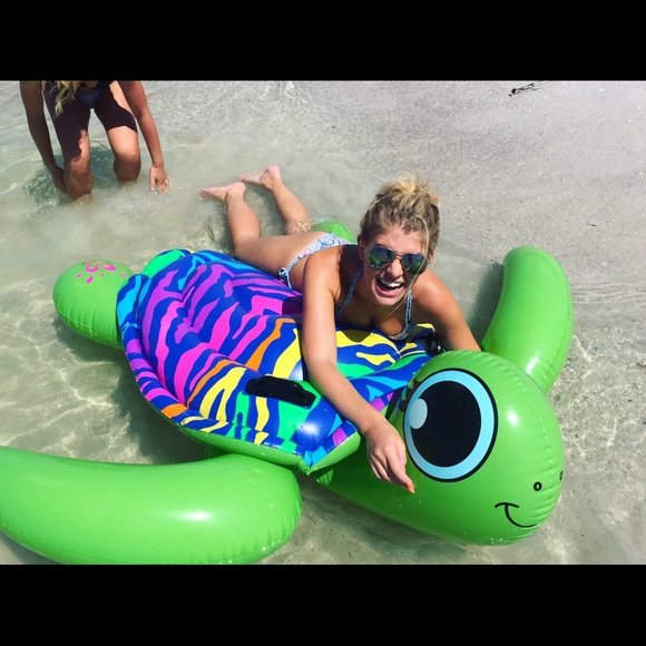 Meet your Posher, Payton - Picture 1 of 1