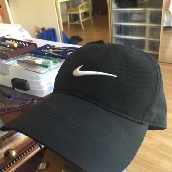 Nike cap!
