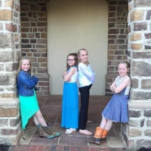 Meet your Posher, Kim