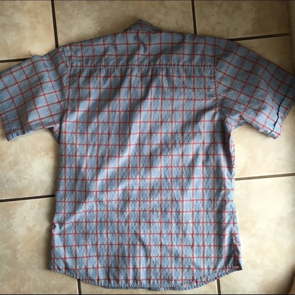 Red Sand Button Up - Picture 4 of 4