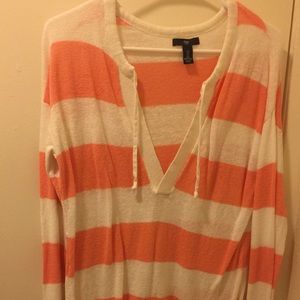 Gap sweater