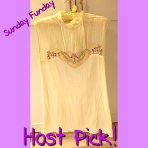 💜HP! 🎉Free People Lacy Beaded Delicate Blouse💝