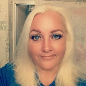 Meet your Posher, Christy