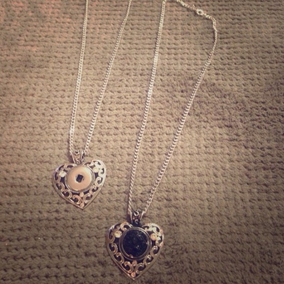 hearts a whirl necklace.