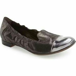 AGL Attilio Giusti Leombruni Cap Toe Flats Loafers