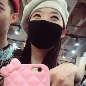 Meet your Posher, Jiho