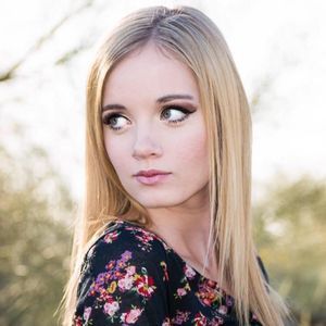 Meet your Posher, Shalise