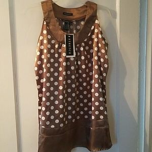 NWT Woman's Sleeveless Blouse