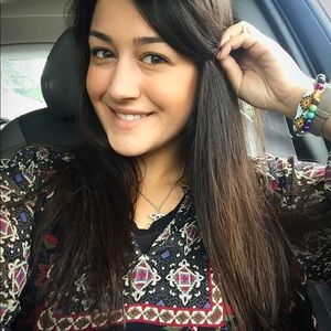 Meet your Posher, Alysha