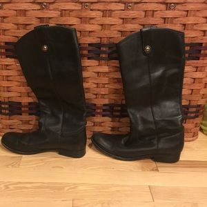 Frye Melissa Button boot