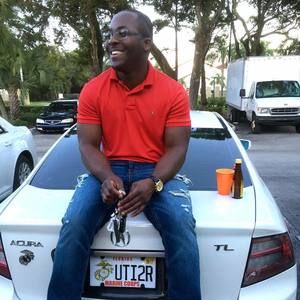 Meet your Posher, Wayne