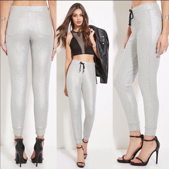 Silver joggers (HW)