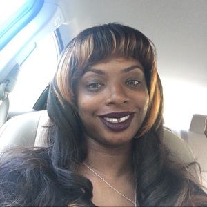 Meet your Posher, Natasha