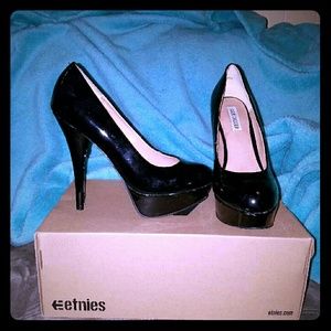 Kelsi Dagger Shoes