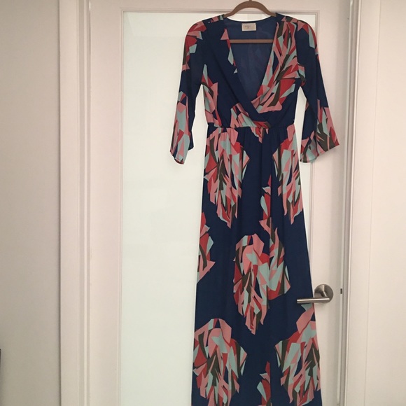 Sexy maxi dress from LuLus - Picture 2 of 3