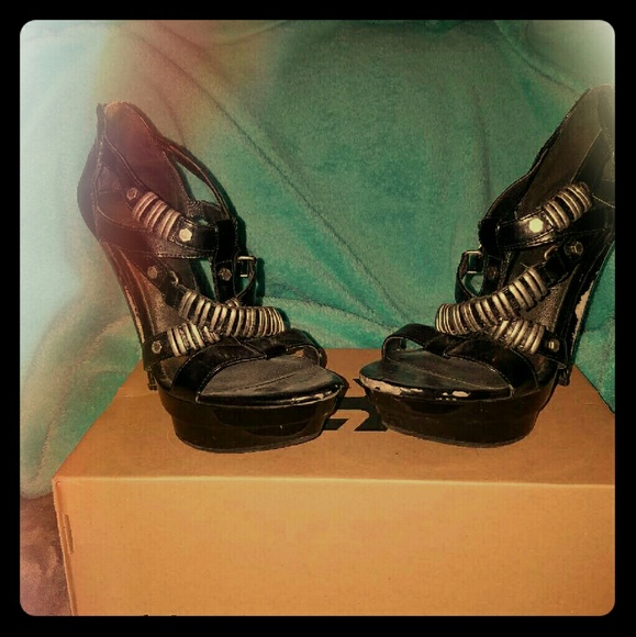 Jessica Simpson Plat Form Heels - Picture 1 of 1