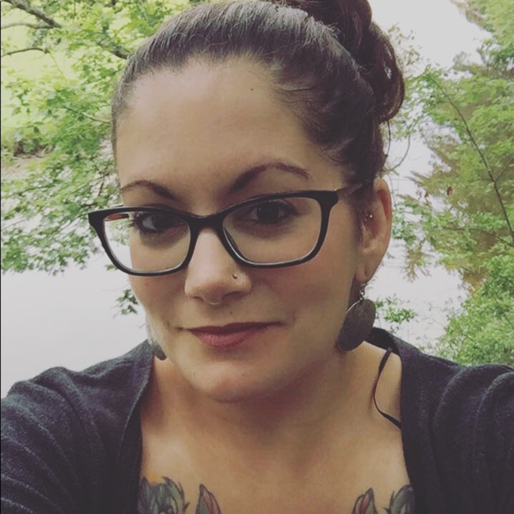 Meet your Posher, Kelley