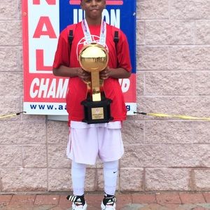 Meet your Posher, Kevin