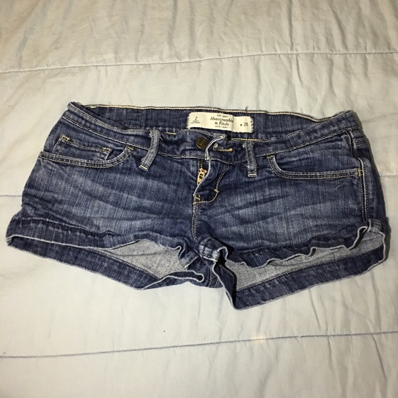 Short - Picture 2 of 2