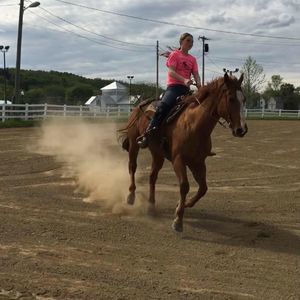 Meet your Posher, Gabi