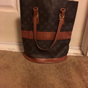 Louis Vuitton vintage bucket bag
