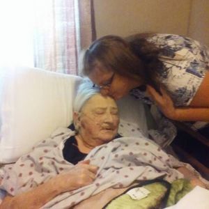 Meet your Posher, Crystal