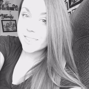 Meet your Posher, Jillian