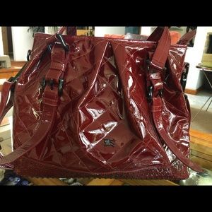 Burberry big Tote wine