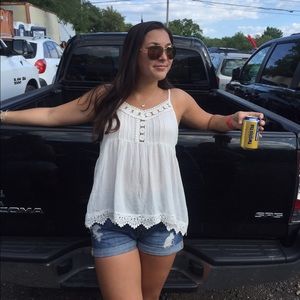 Meet your Posher, Julia