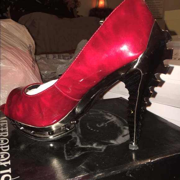 SOLD!!! Women Shoes US Size 9 1/2 SOLD!