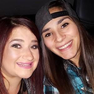 Meet your Posher, Alix