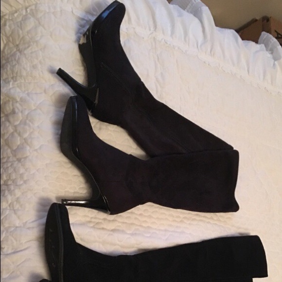 Boots bundle. Tahari and Franco Sarto boots
