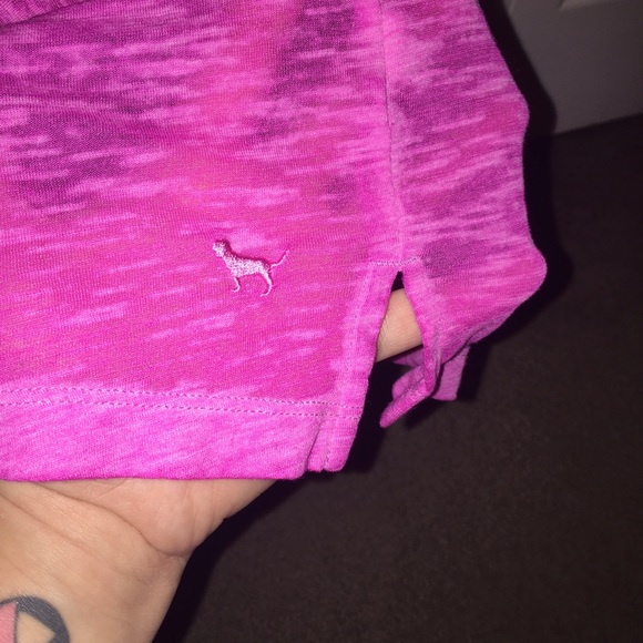 PINK muscle tank - Picture 3 of 4