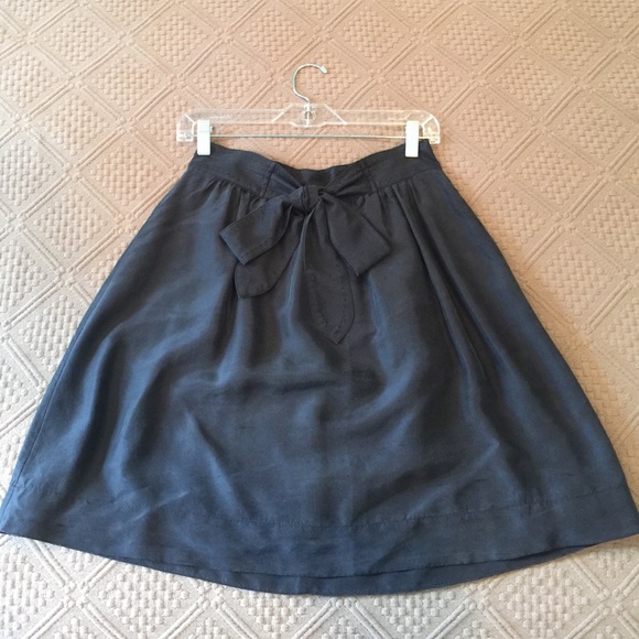 Anthropologie Cidra black matte silk skirt pockets