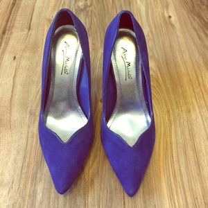 Never been worn Lulu's Blue Pointed-Toe Heels
