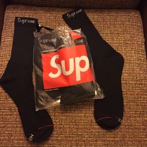 Supreme black socks Hanes 6-12 size log white logo