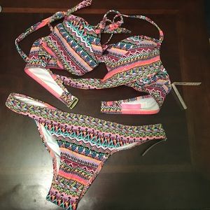 Itsy bottom Bikini set