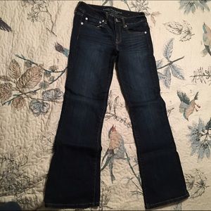 American Eagle boyfriend jeans size 6 R