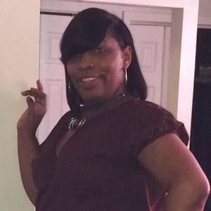 Meet your Posher, Lakisha