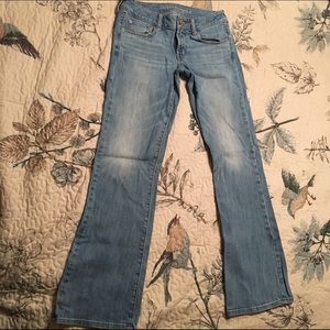 American Eagle boyfriend jeans Size 6