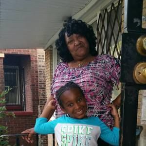 Meet your Posher, Linda