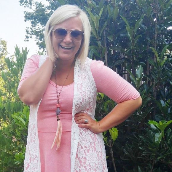 Meet your Posher, Courtney