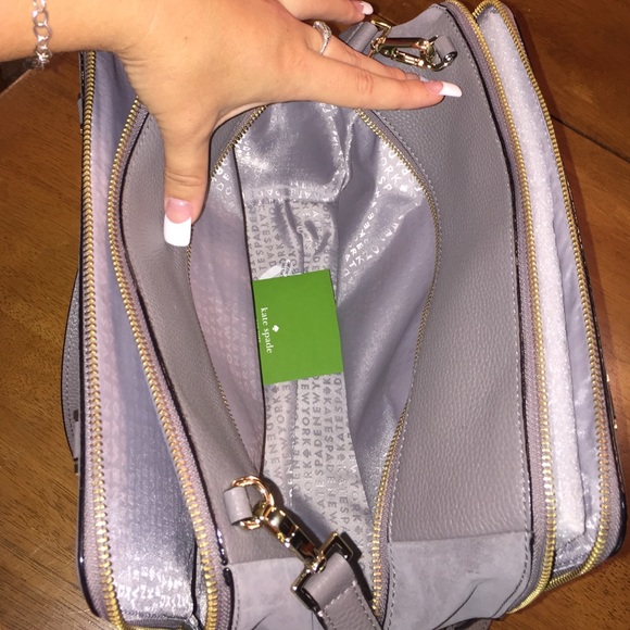 💥🆕 Gray Theona Kate Spade Leather & Suede Purse - Picture 2 of 4