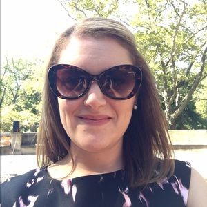 Meet your Posher, Amy