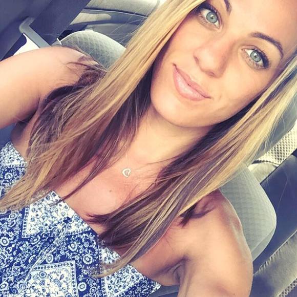 Meet your Posher, Ashley - Picture 1 of 1